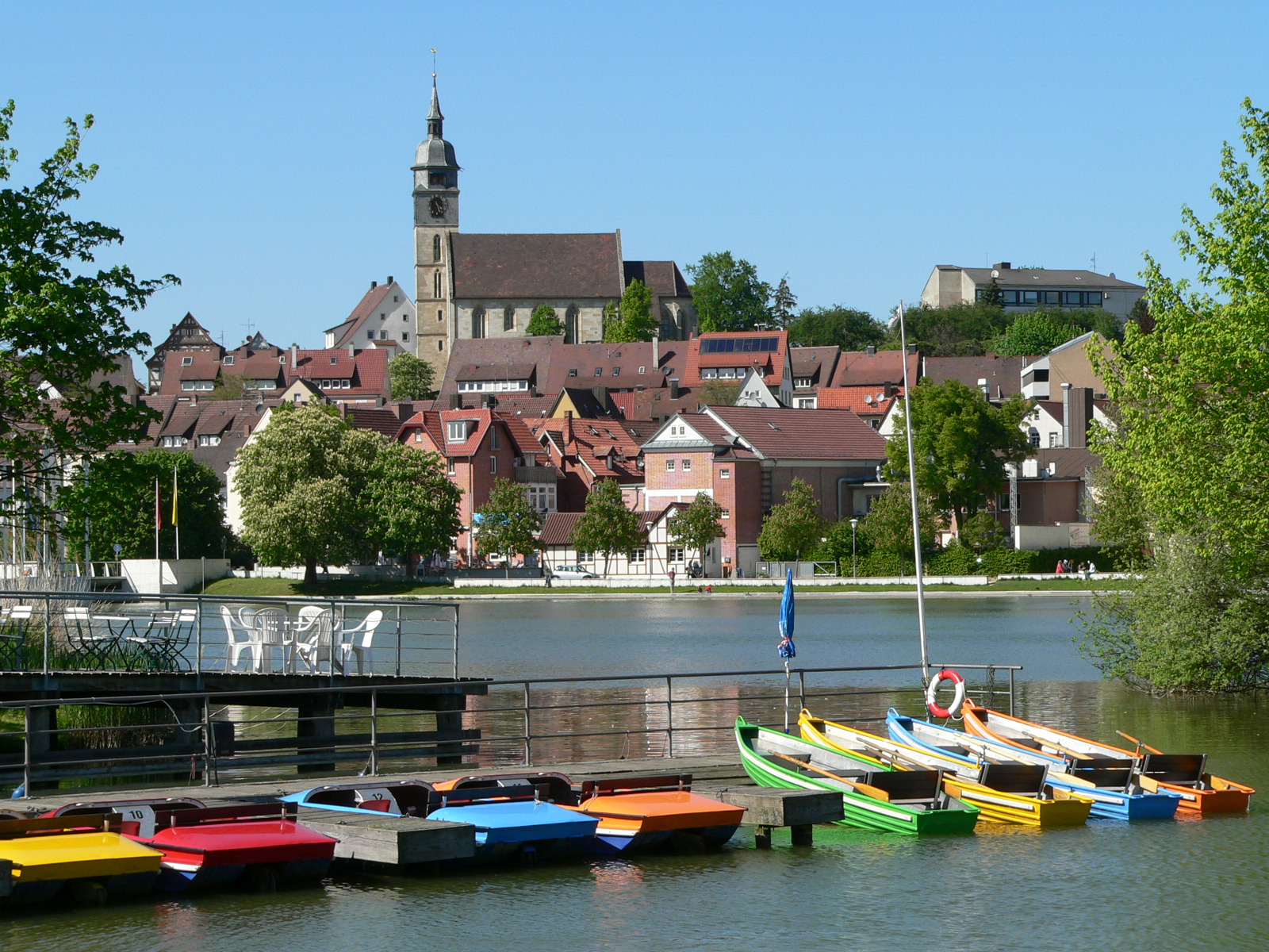 Blechteile-Lieferung nach Böblingen und Sindelfingen