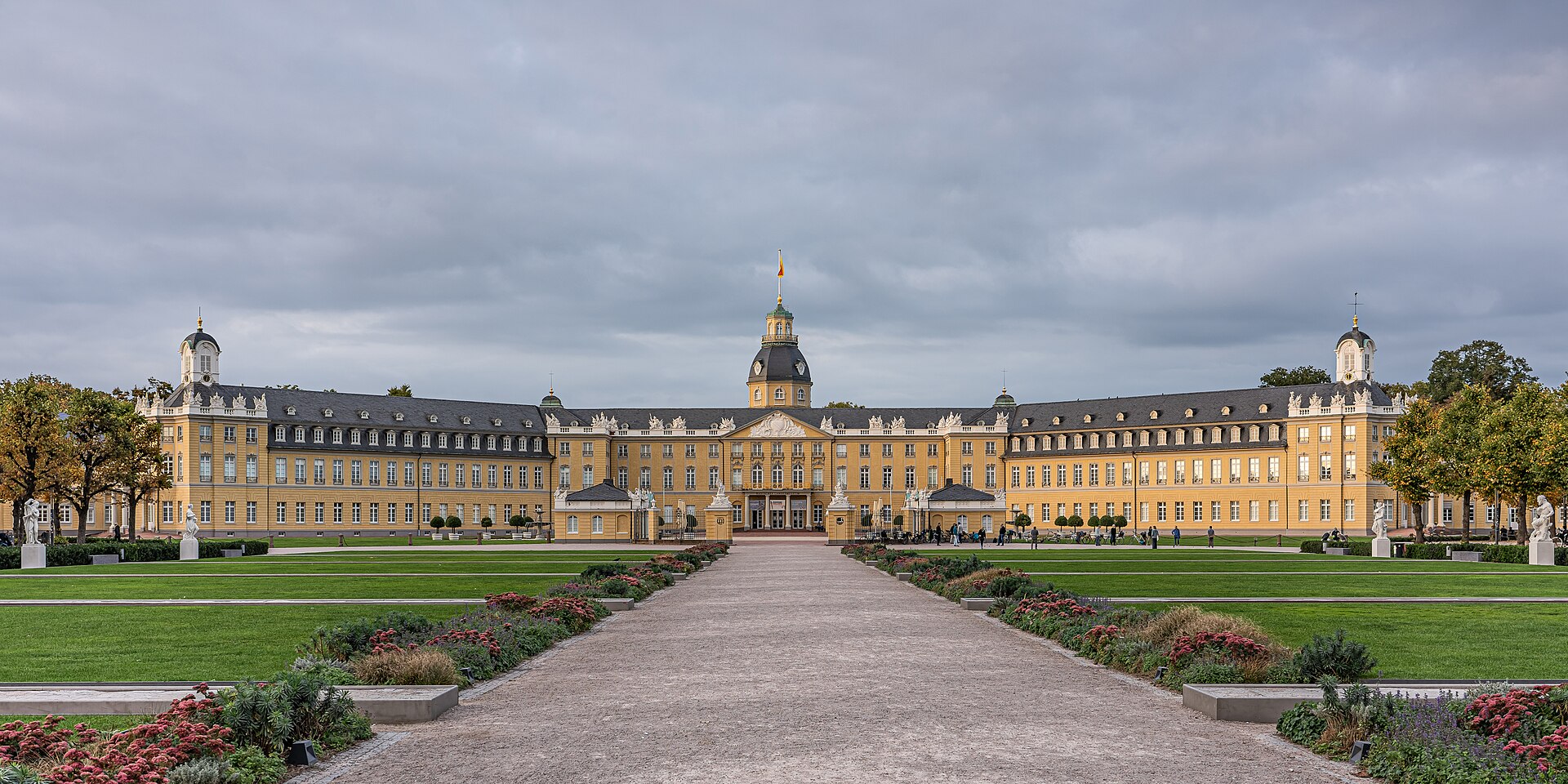 Karlsruhe – Liefergebiet der Röhrig GmbH