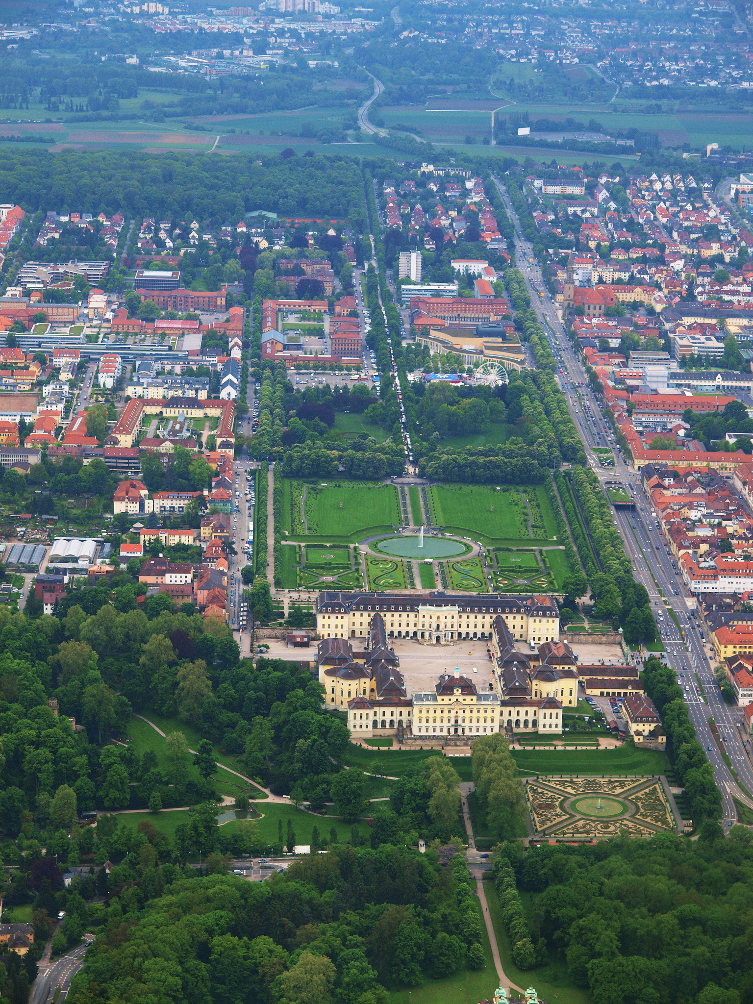 Blechteile-Lieferung nach Ludwigsburg