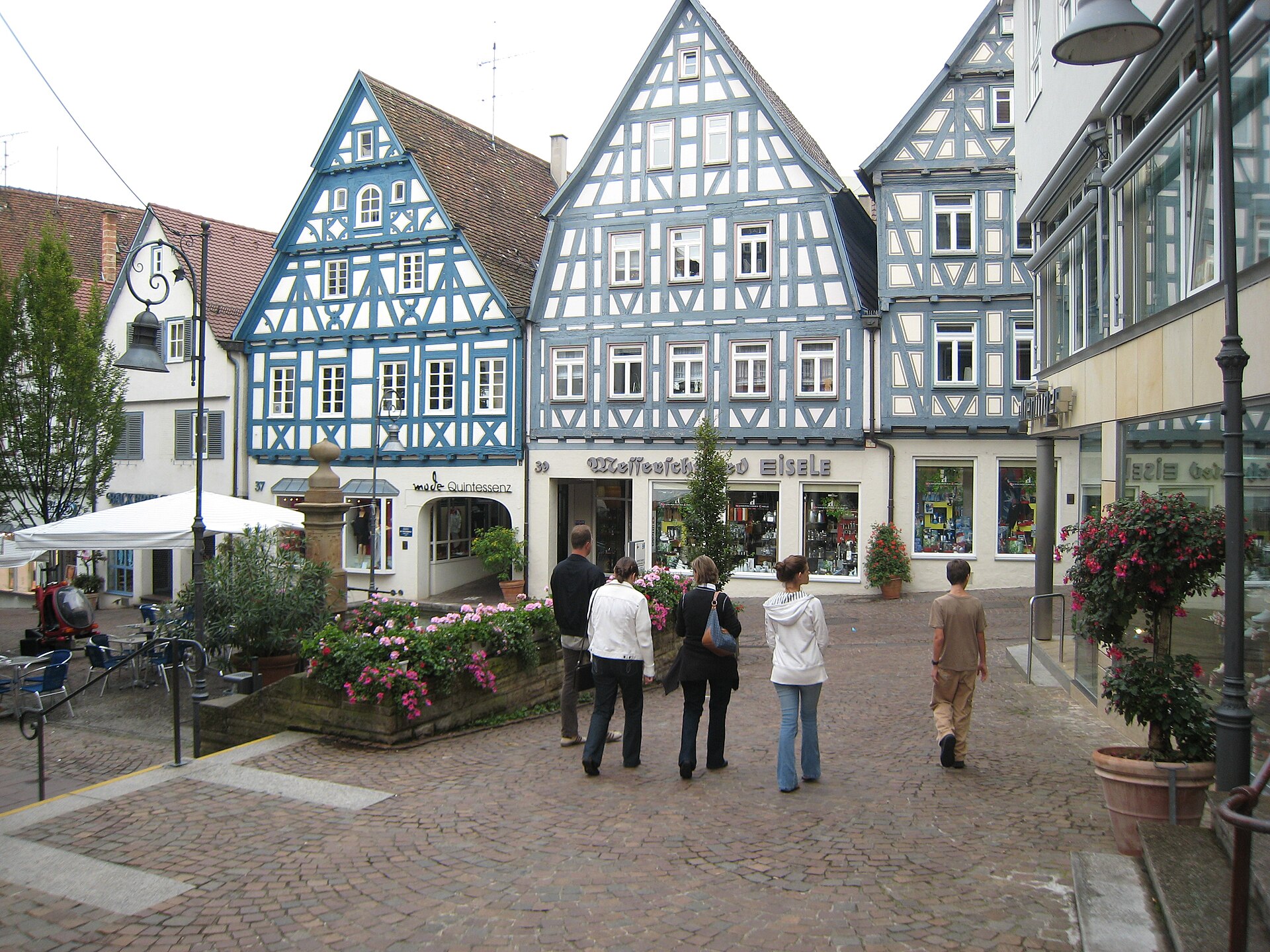 Blechteile-Lieferung nach Waiblingen